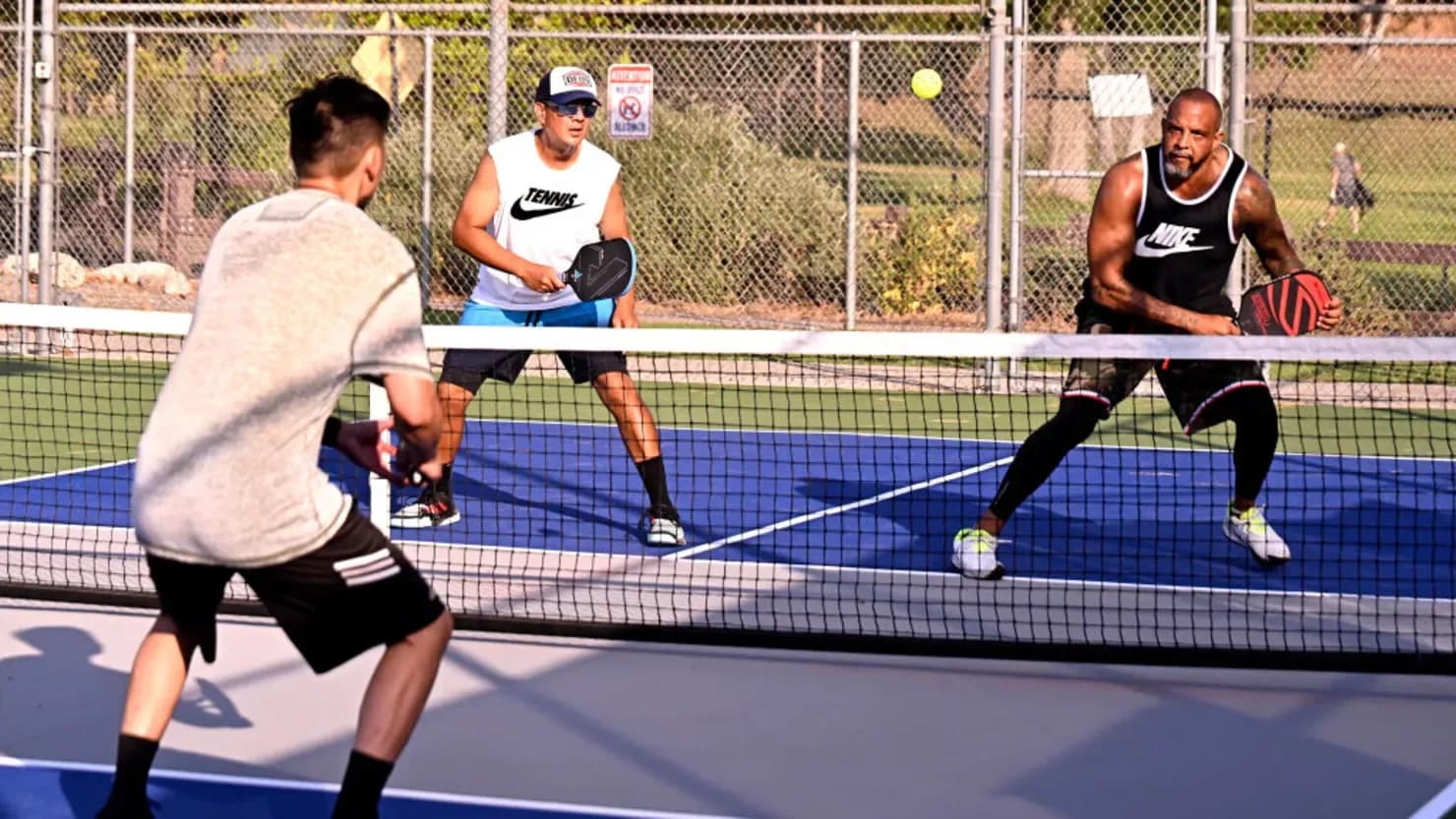 Venezuelan Pickleball Association and College Pickleball Cup Partner